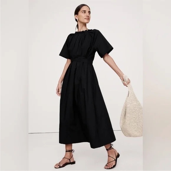 Banana Republic Poplin Black Dress with Open Back - Picture 3 of 13